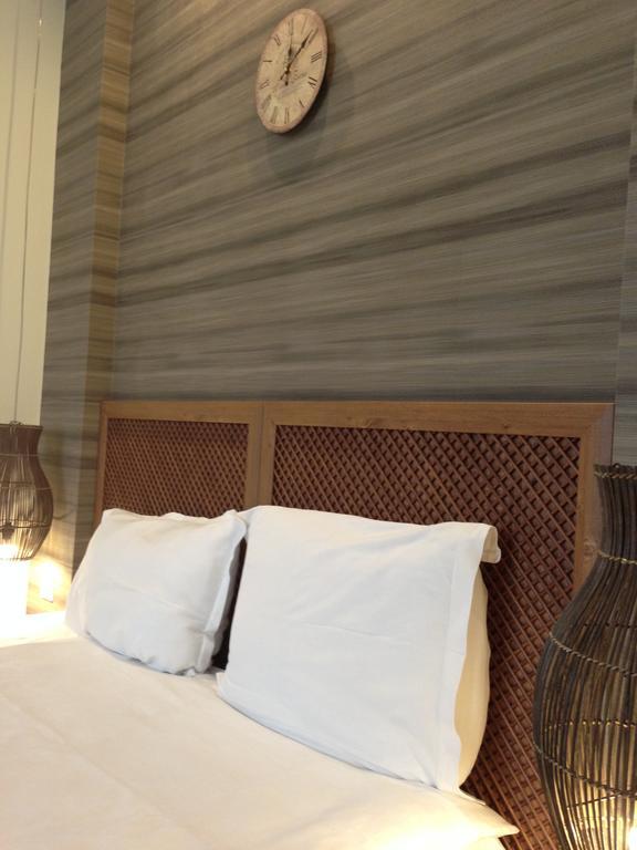 Guest Rooms Maria Luiza Varna Extérieur photo