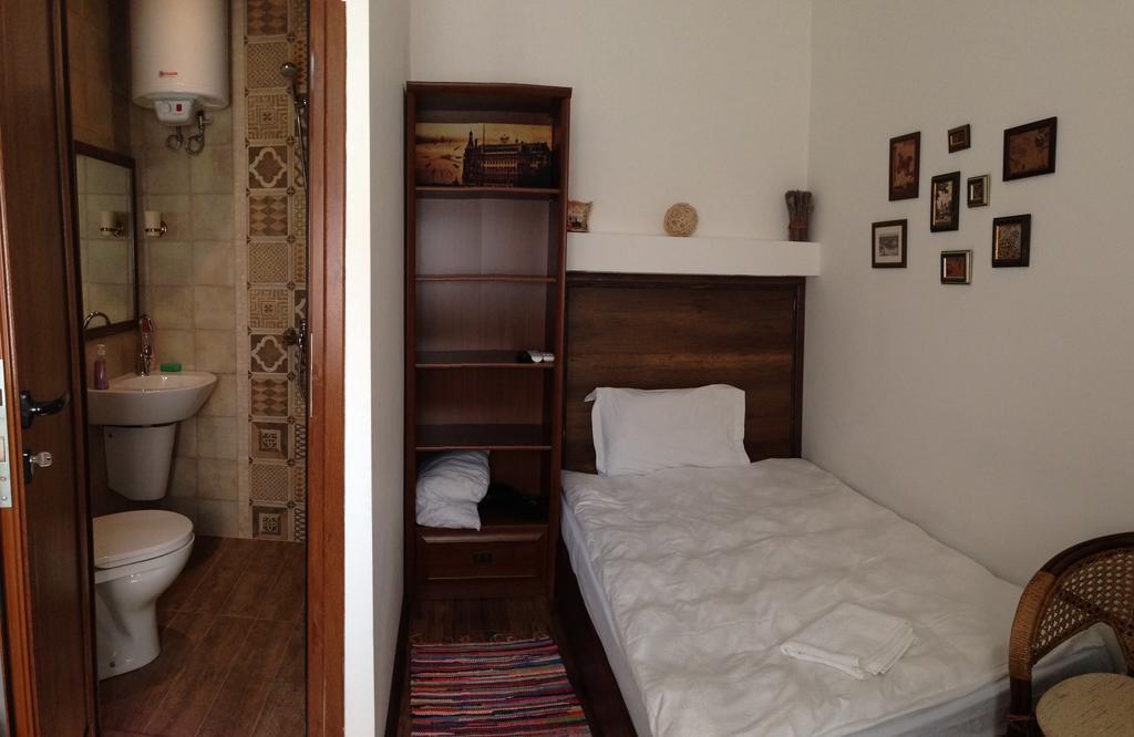 Guest Rooms Maria Luiza Varna Extérieur photo