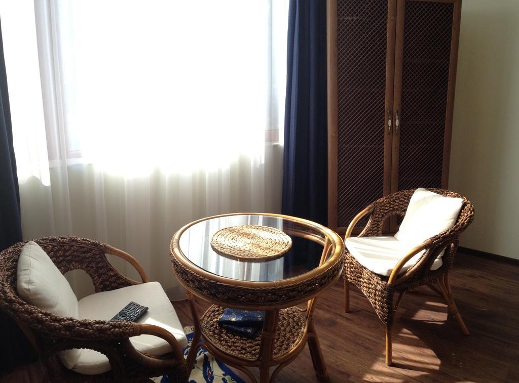 Guest Rooms Maria Luiza Varna Extérieur photo